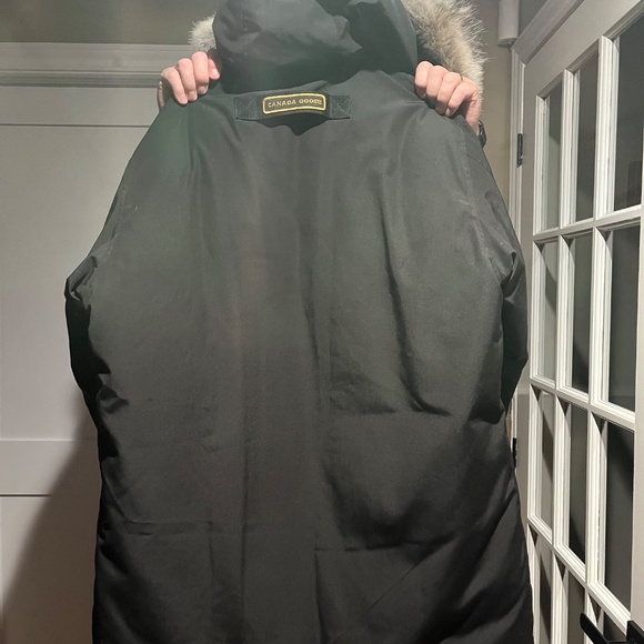 Canada Goose Langford Parka - Picture 2 of 7